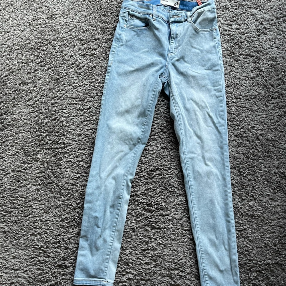 Garage size 7 stretch high waisted denim jeans